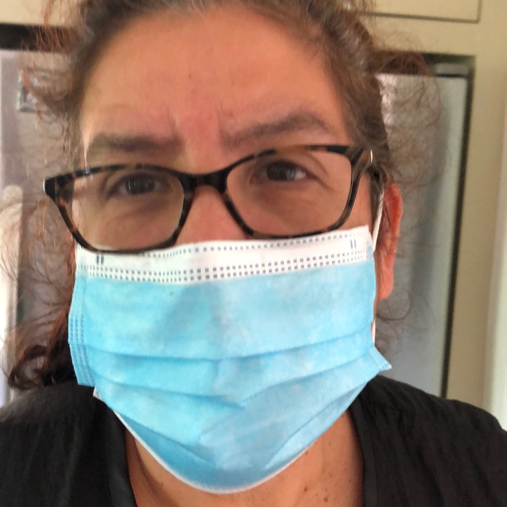 Meet your Posher, Lorena